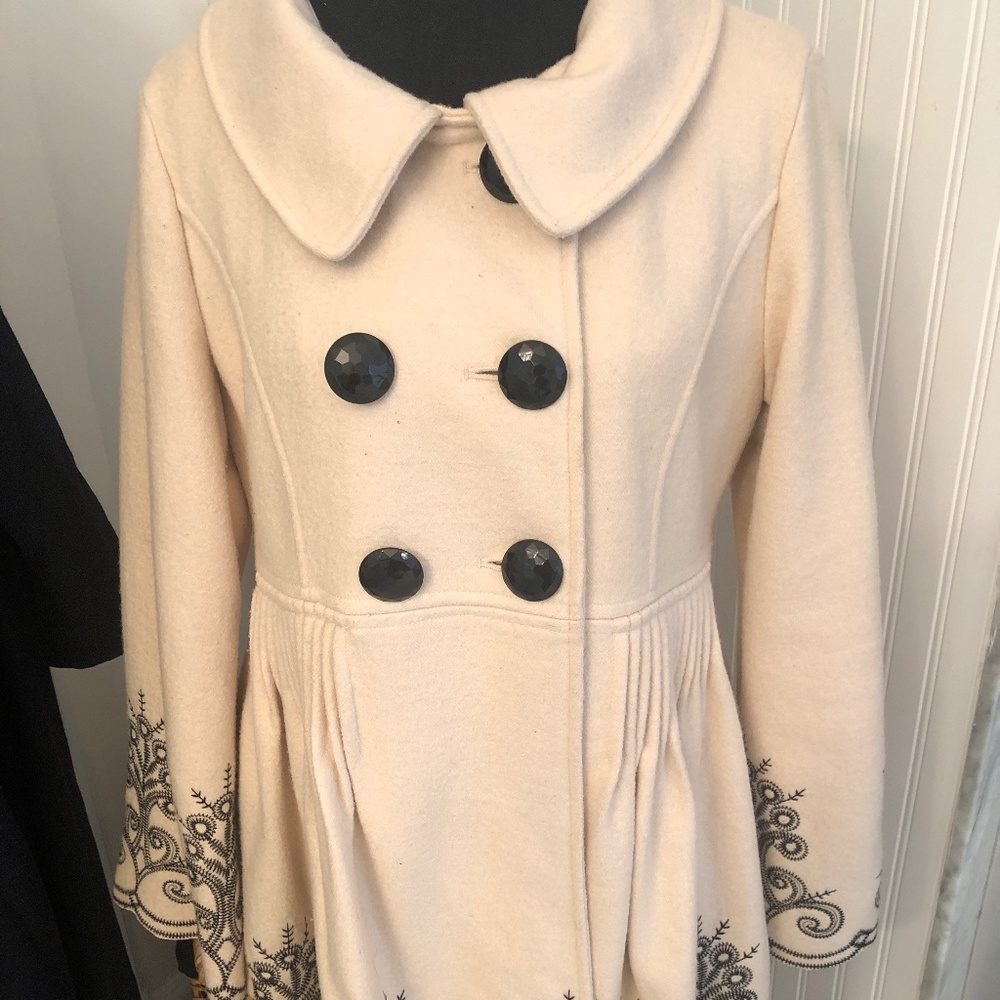 Cream and Black Embroidered European Luxury Wool Coat